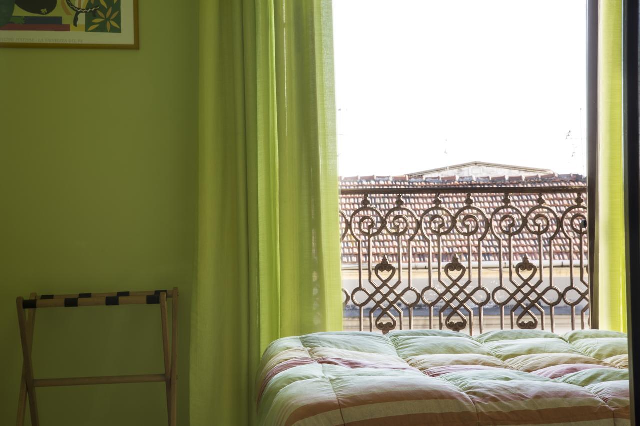 Al Centro E Meglio B&B Napoli Esterno foto