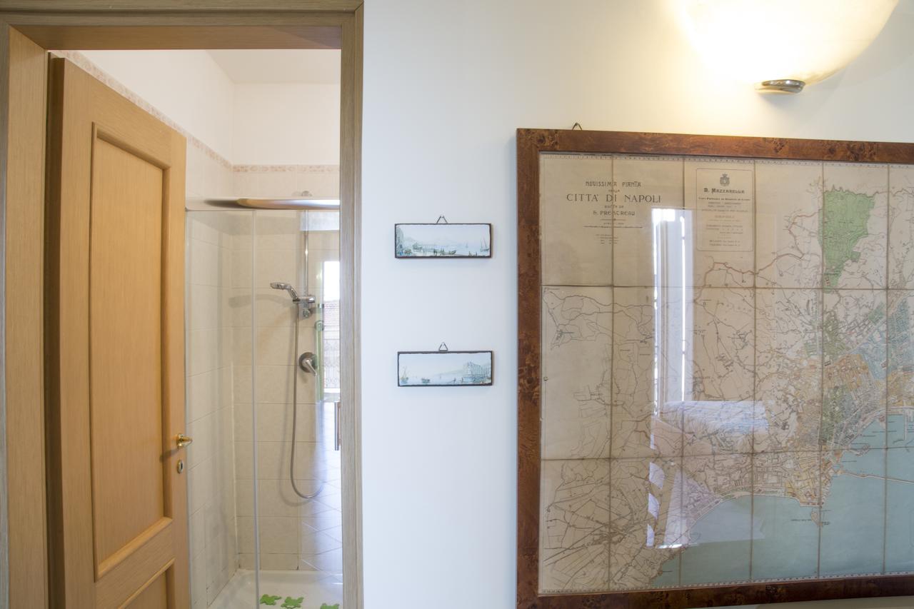 Al Centro E Meglio B&B Napoli Esterno foto