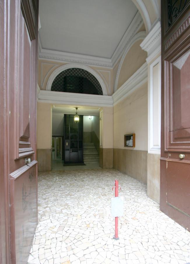 Al Centro E Meglio B&B Napoli Esterno foto